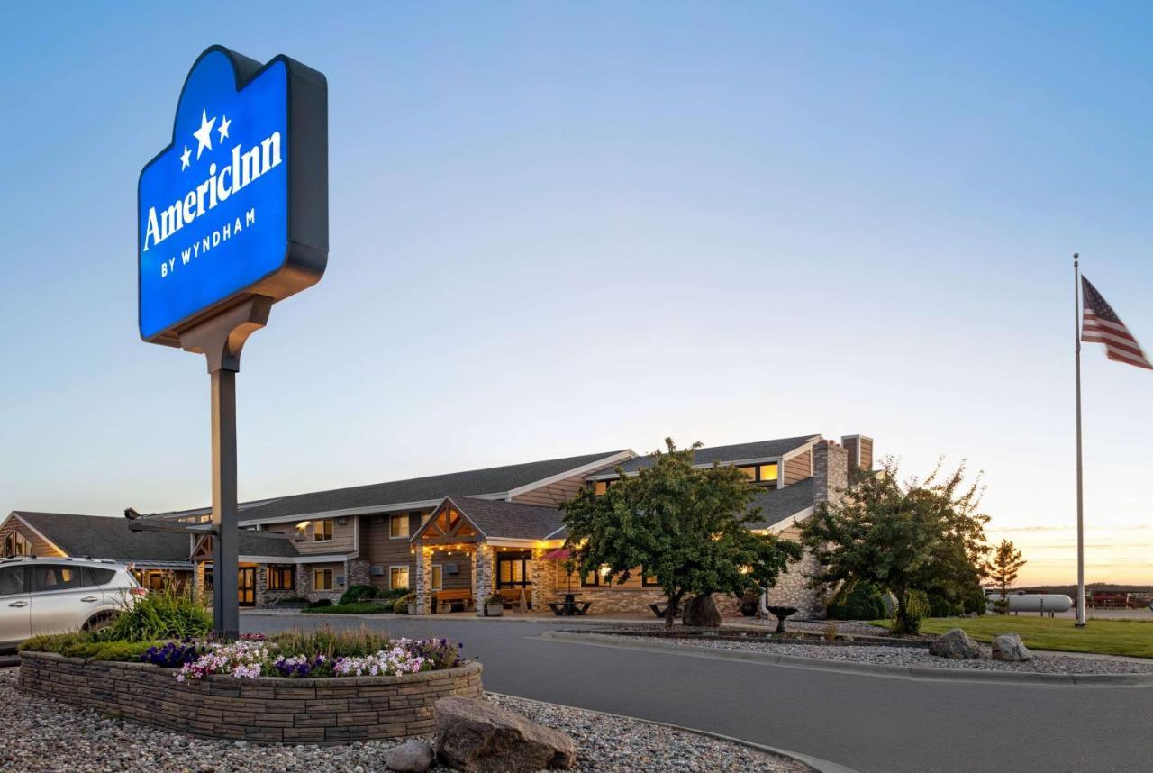 Americinn By Wyndham Roseau Exterior foto
